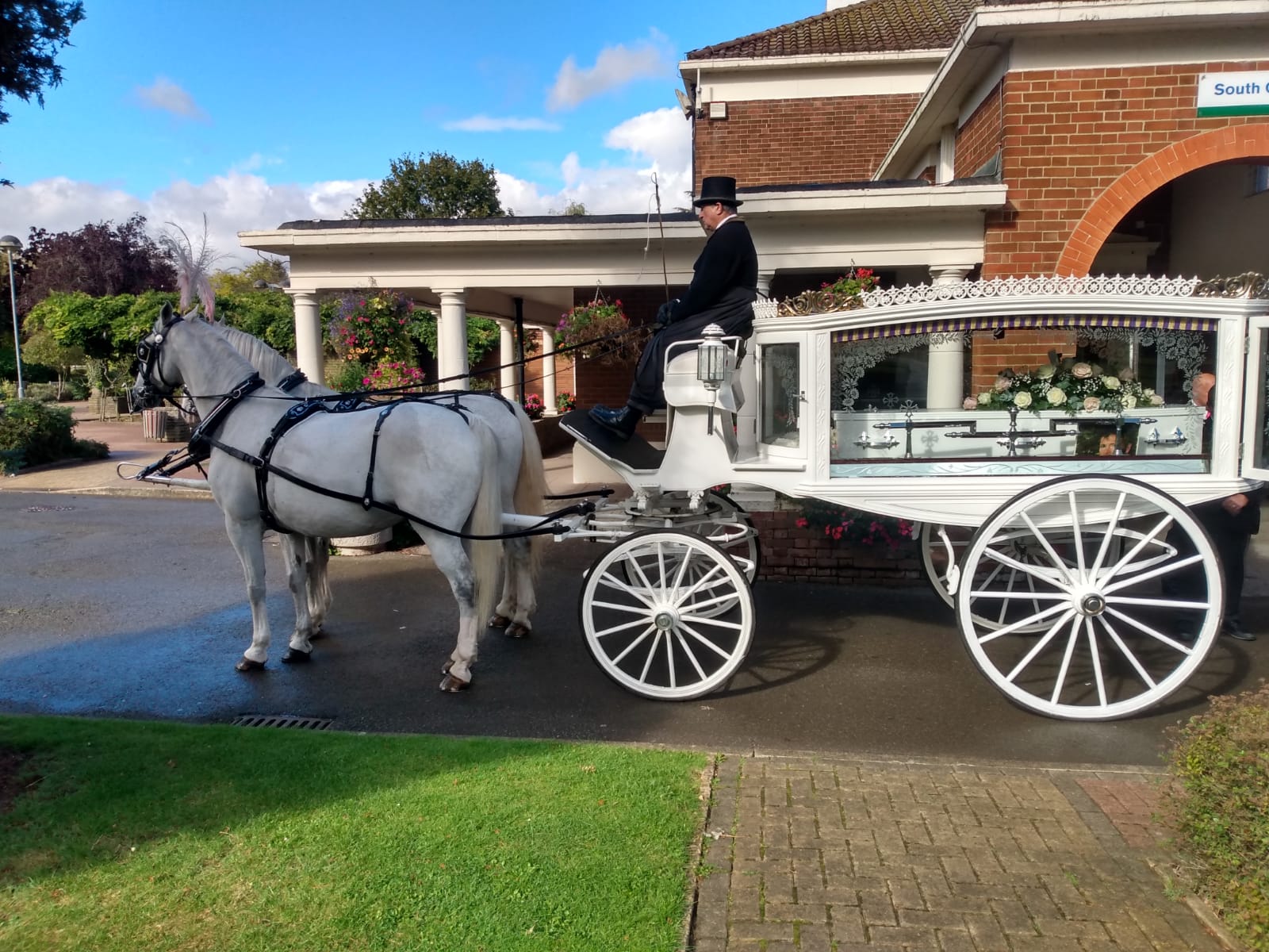 White Horse Carriage